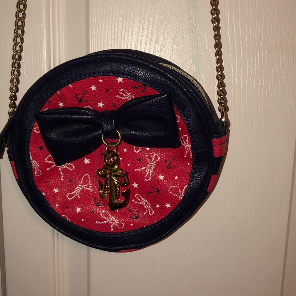 Betsy Johnson circle nautical purse